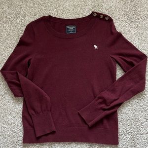 Abercrombie & Fitch sweater